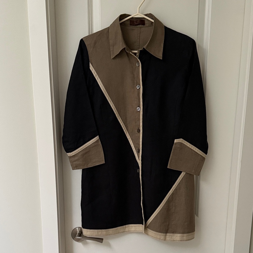 Elegant Two-Tone Women's Linen Blazer/ Shirt